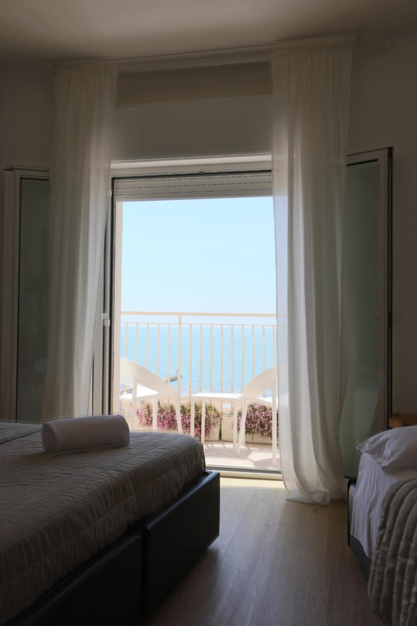 Hotel Concordia Lido di Jesolo Exteriör bild