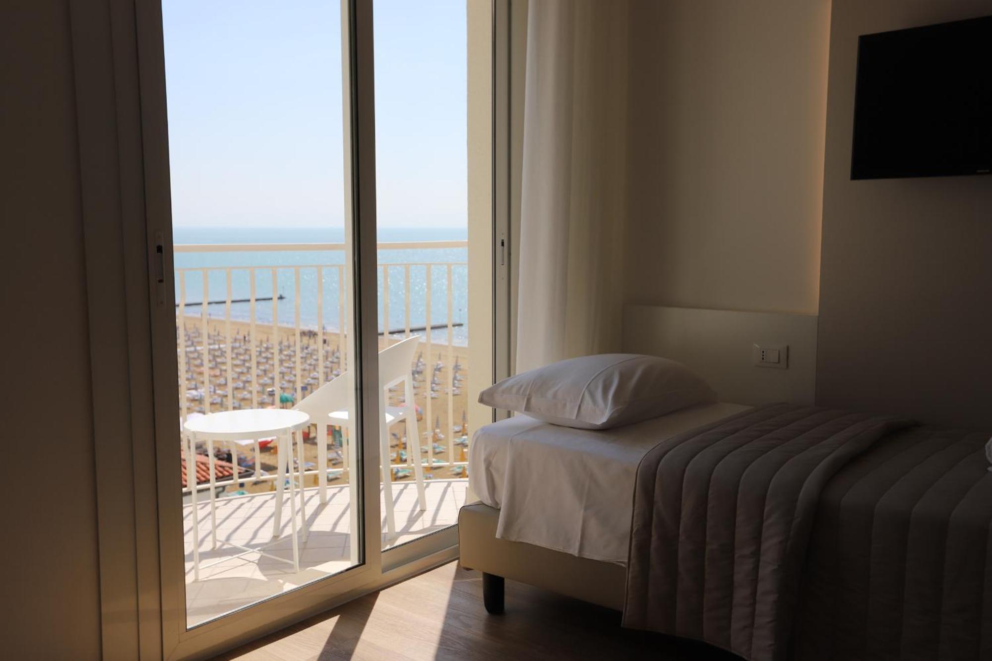 Hotel Concordia Lido di Jesolo Exteriör bild